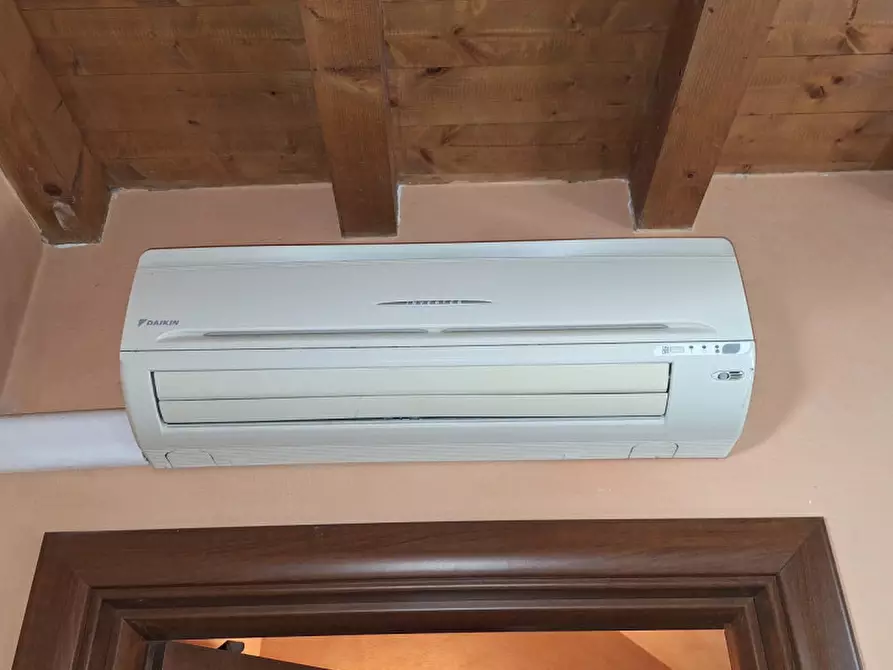 Immagine 44 di Casa indipendente in vendita  in via cavo argine a Modena