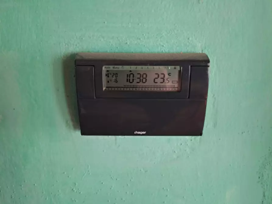 Immagine 69 di Casa indipendente in vendita  in via cavo argine a Modena