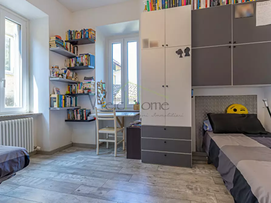 Immagine 22 di Appartamento in vendita  a Albese Con Cassano