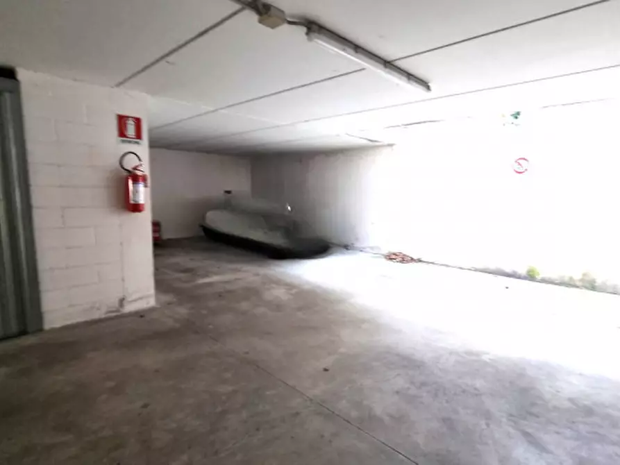 Immagine 2 di Garage in vendita  in Via San Bartolomeo a Abano Terme