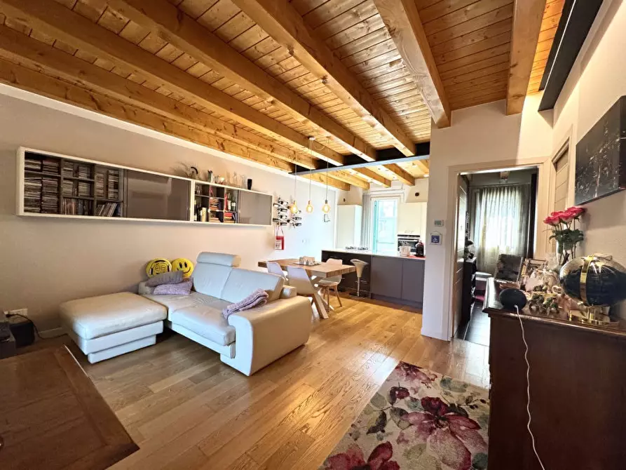 Immagine 1 di Villetta a schiera in vendita  in Via Europa a Sandrigo