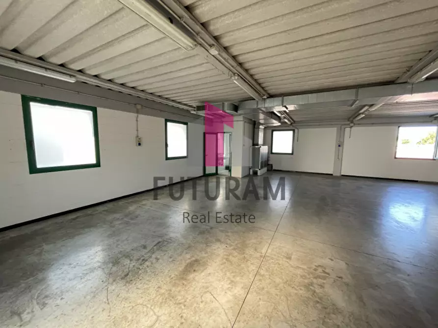 Immagine 5 di Capannone industriale in affitto  in via roma 1 a Ponte San Nicolò