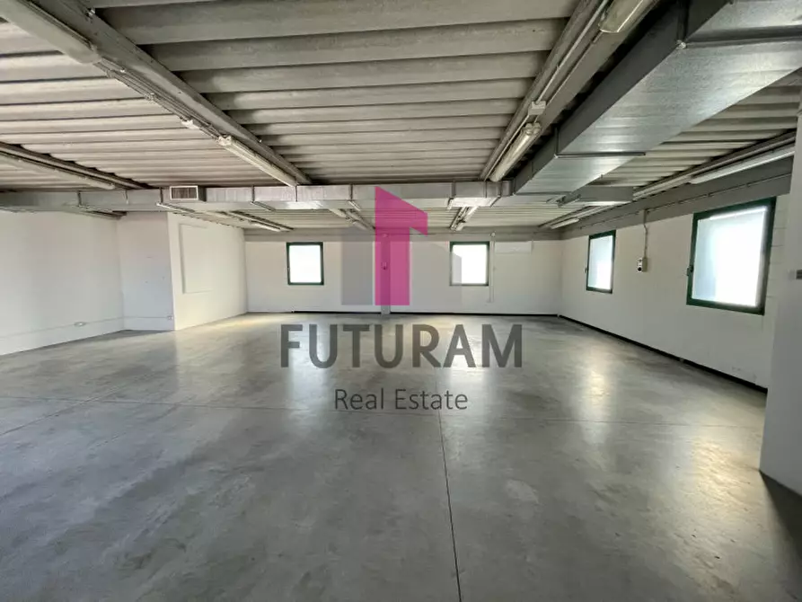 Immagine 11 di Capannone industriale in affitto  in via roma 1 a Ponte San Nicolò