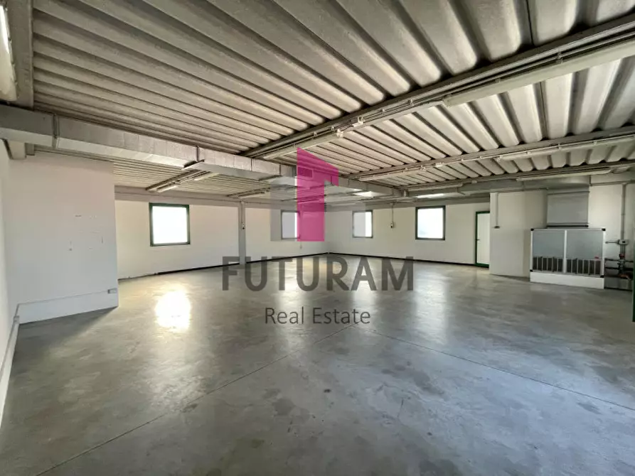 Immagine 13 di Capannone industriale in affitto  in via roma 1 a Ponte San Nicolò