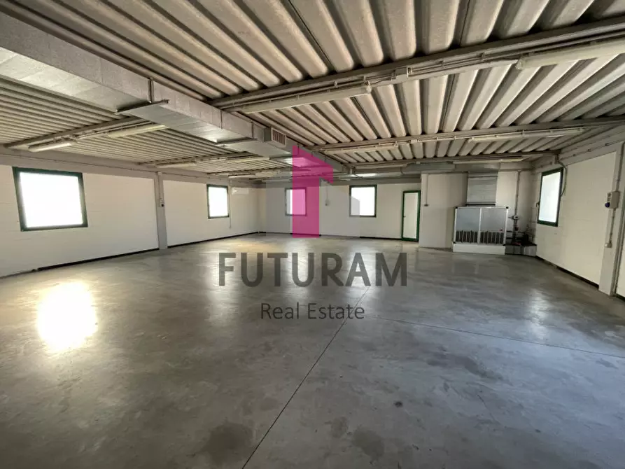 Immagine 14 di Capannone industriale in affitto  in via roma 1 a Ponte San Nicolò