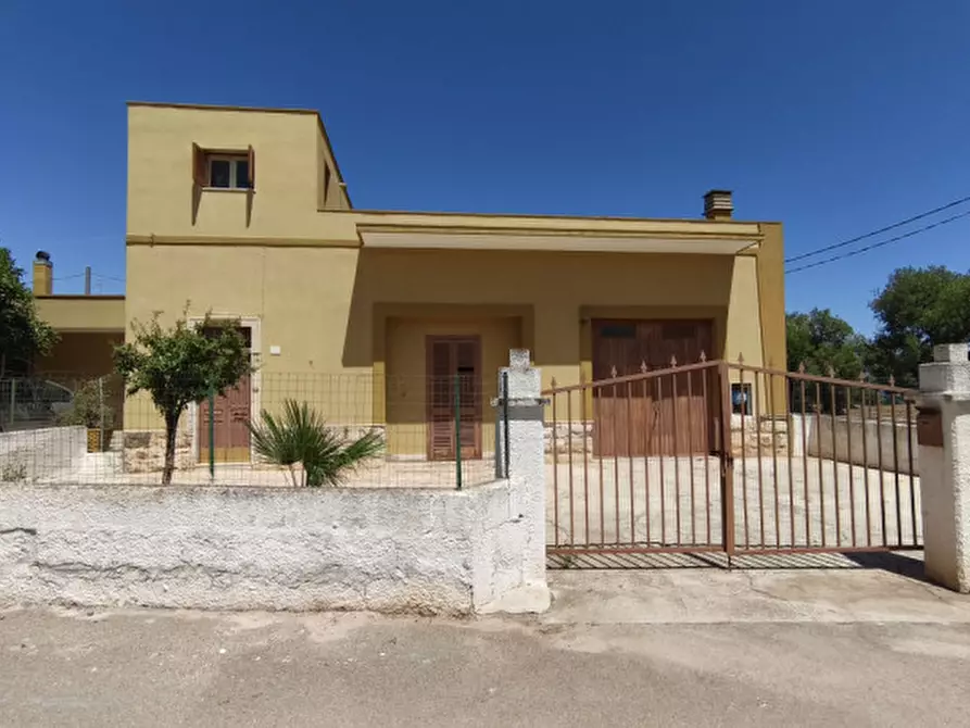 Immagine 3 di Casa bifamiliare in vendita  in Contrada L'Assunta a Monopoli