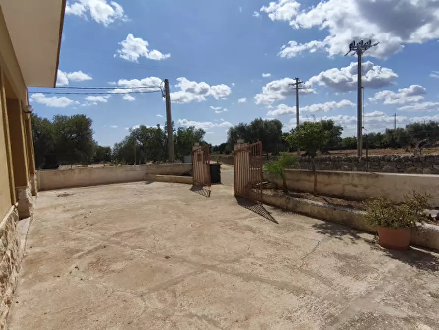 Immagine 8 di Casa bifamiliare in vendita  in Contrada L'Assunta a Monopoli