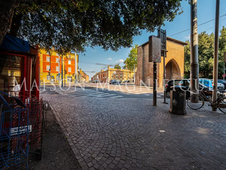 Immagine 8 di Attività commerciale in vendita  in Piazza di Porta san vitale 1 a Bologna