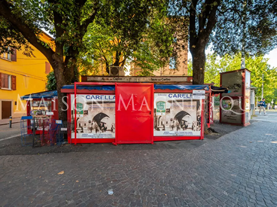 Immagine 9 di Attività commerciale in vendita  in Piazza di Porta san vitale 1 a Bologna