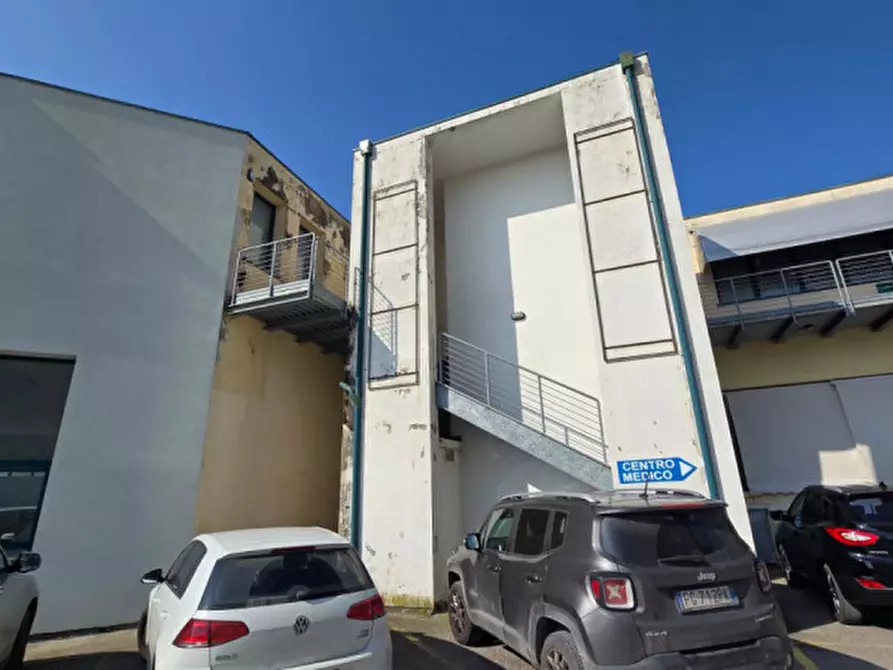 Immagine 1 di Attività commerciale in vendita  in Via Ponticelli a Agugliaro