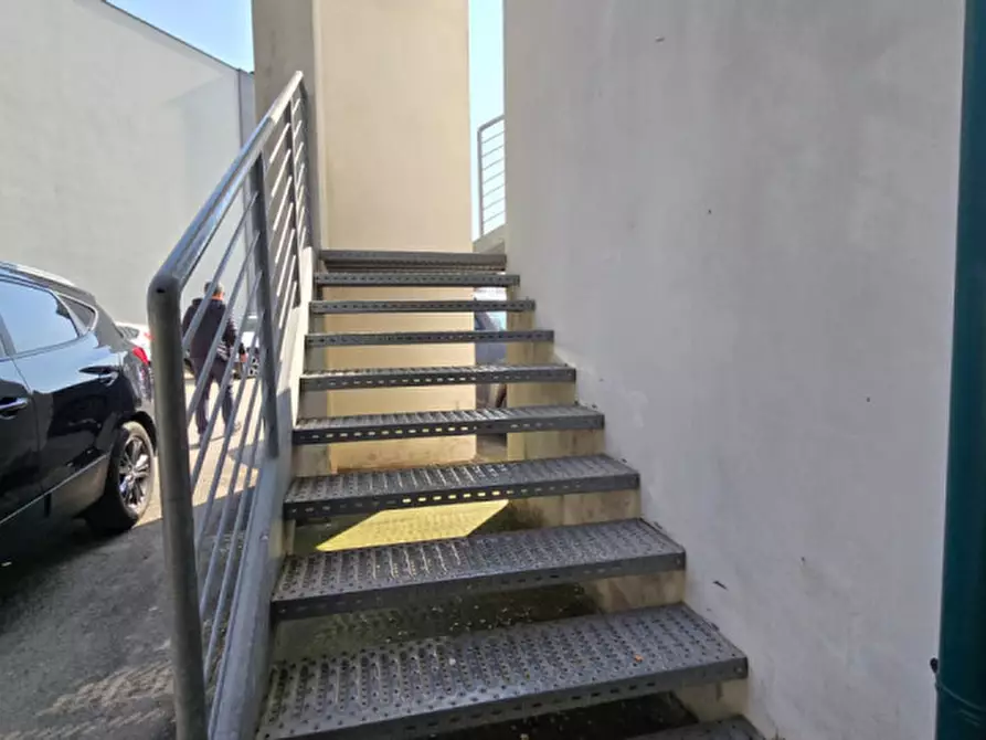 Immagine 24 di Attività commerciale in vendita  in Via Ponticelli a Agugliaro