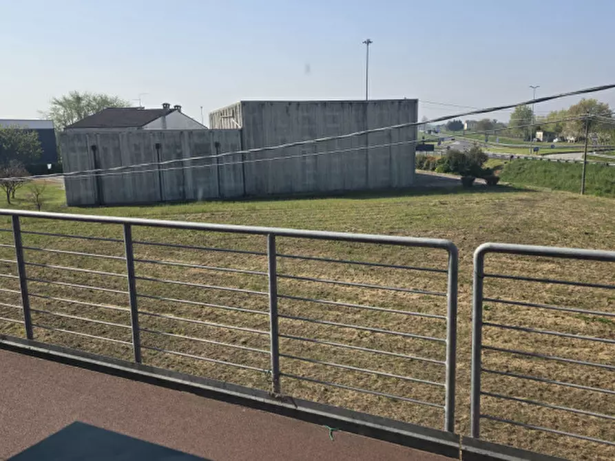 Immagine 6 di Attività commerciale in affitto  in Via Ponticelli a Agugliaro