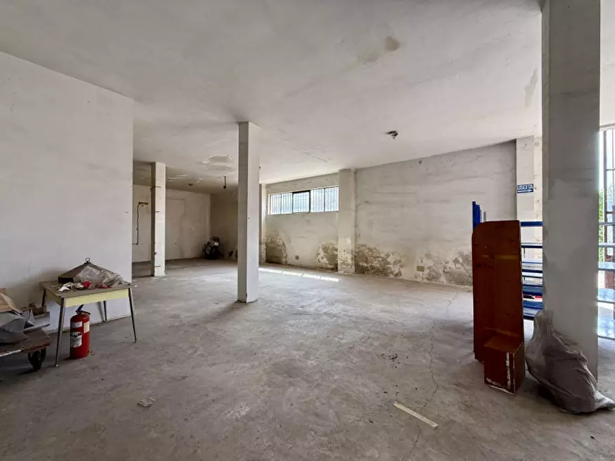 Immagine 3 di Magazzino in vendita  in Via Marconi 39 a Cerea