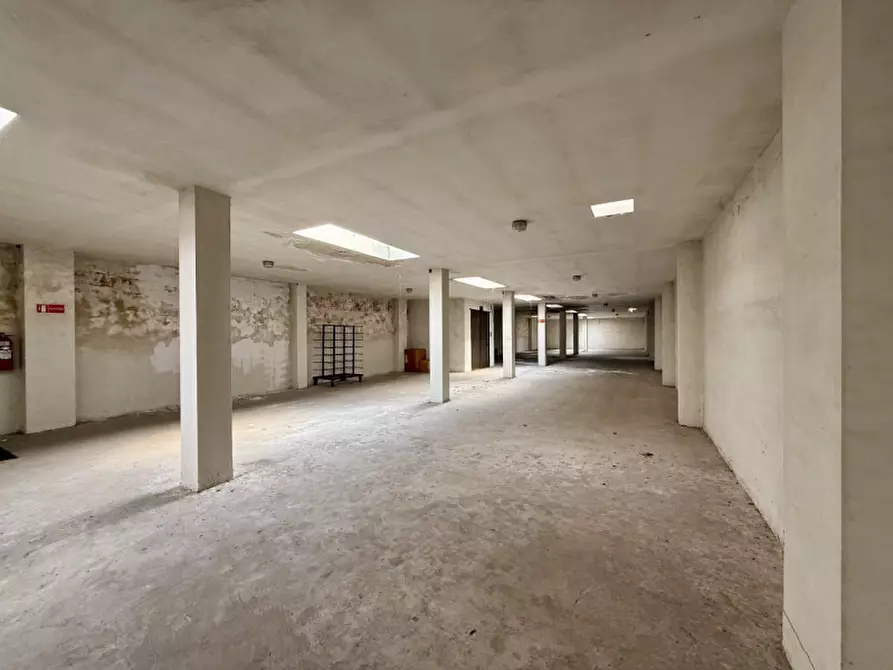 Immagine 6 di Magazzino in vendita  in Via Marconi 39 a Cerea