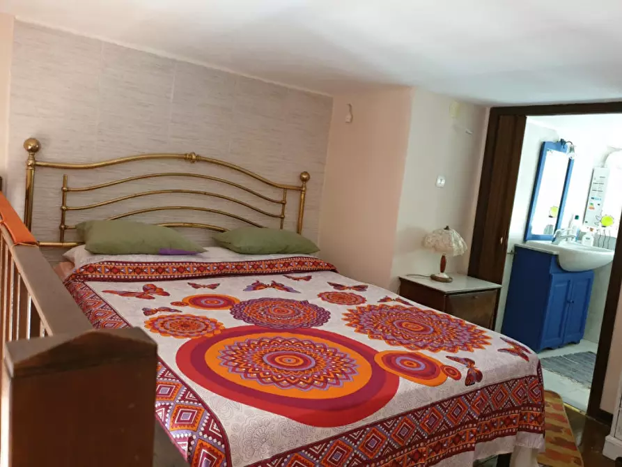 Immagine 10 di Appartamento in affitto  in vico sedil capuano 14 a Napoli