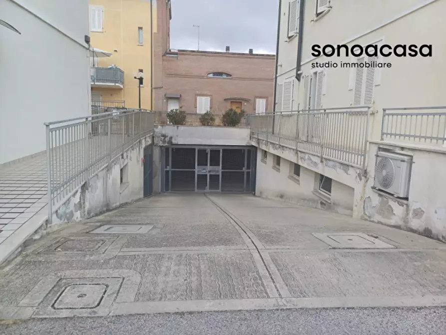 Immagine 5 di Garage in vendita  in Via Corfù a Mondolfo