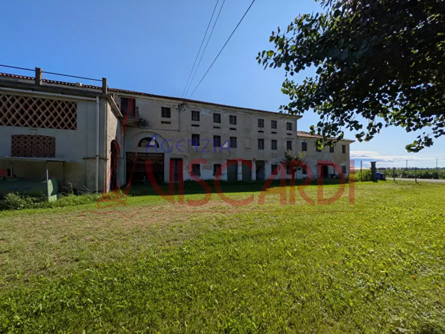 Immagine 7 di Villa in vendita  in Via dei Mille 10 a Caorle