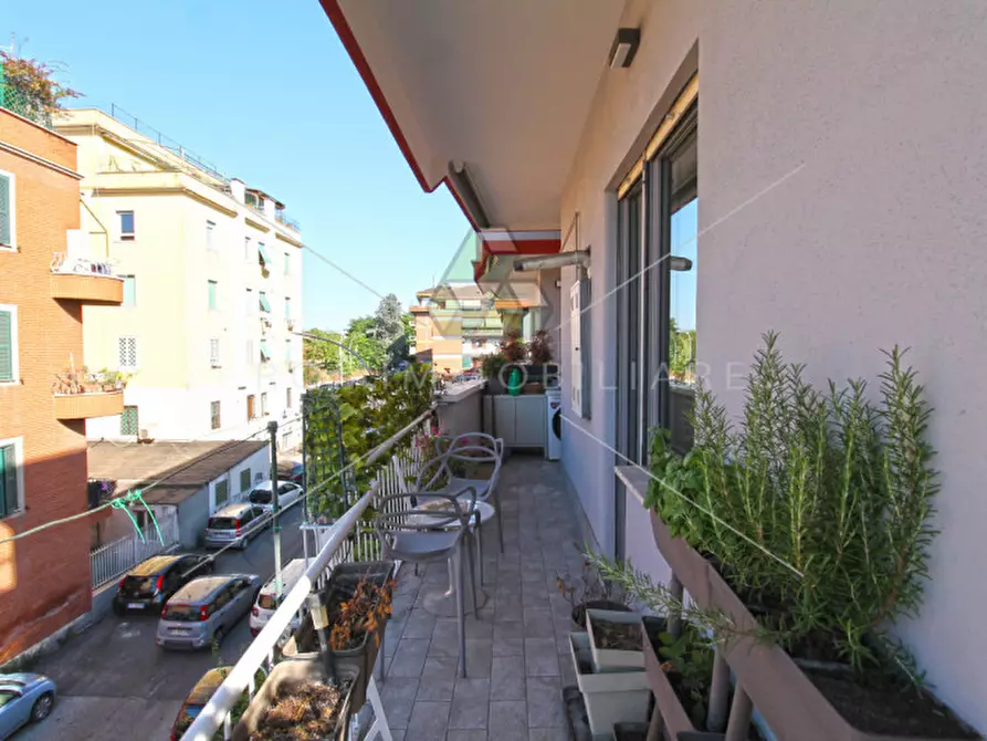 Immagine 17 di Appartamento in vendita  in Vicolo degli Orti Portuensi a Roma