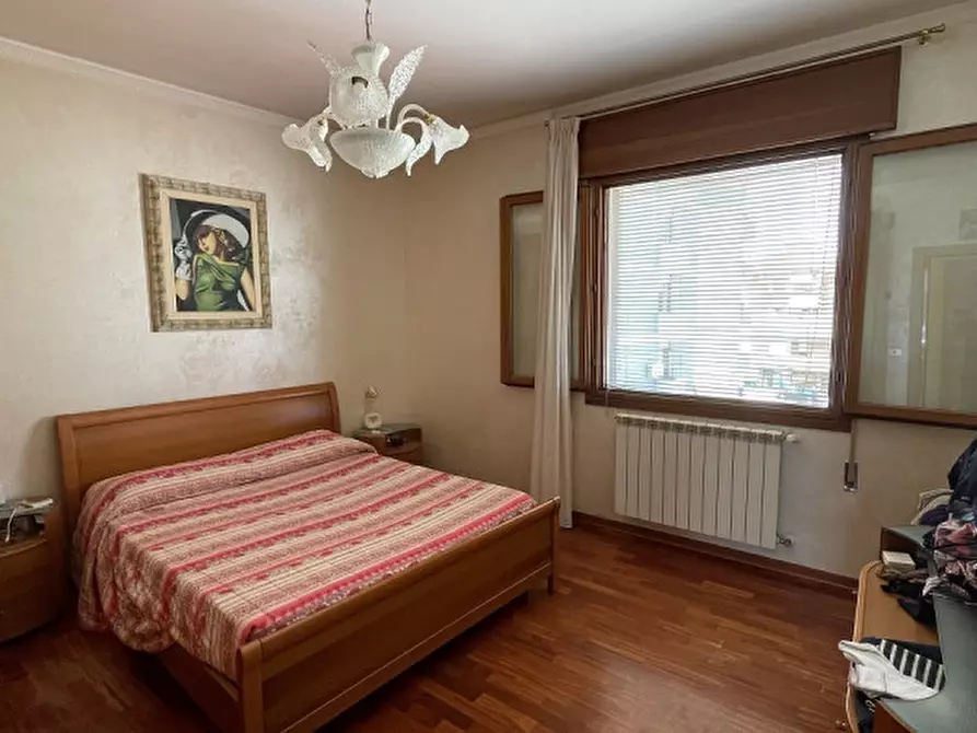 Immagine 6 di Appartamento in vendita  in Via Granatieri di Sardegna a Chioggia