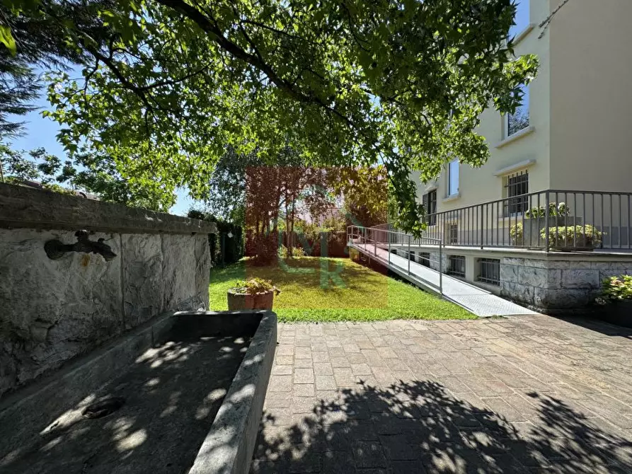 Immagine 31 di Ufficio in affitto  in Via Vittorio Veneto 87 a Gorizia