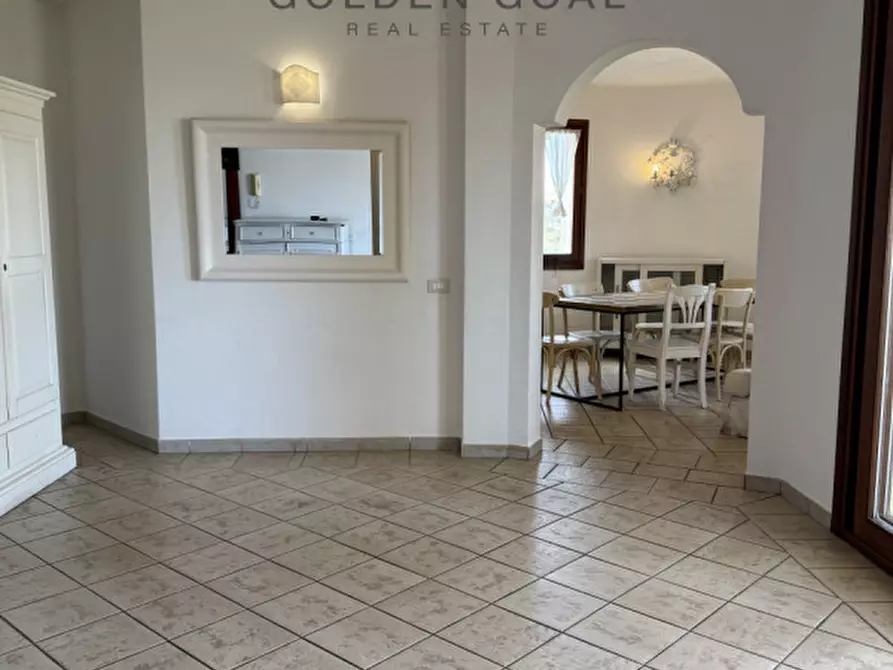 Immagine 2 di Appartamento in vendita  in Viale Pietro Nenni a Loiri Porto San Paolo