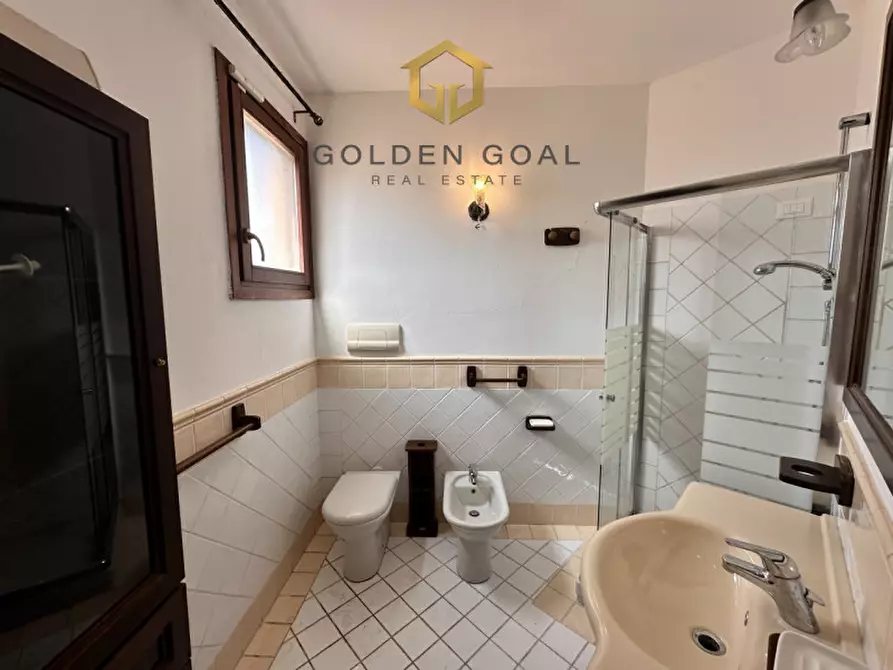 Immagine 20 di Appartamento in vendita  in Viale Pietro Nenni a Loiri Porto San Paolo