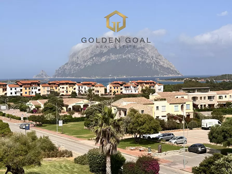 Immagine 28 di Appartamento in vendita  in Viale Pietro Nenni a Loiri Porto San Paolo