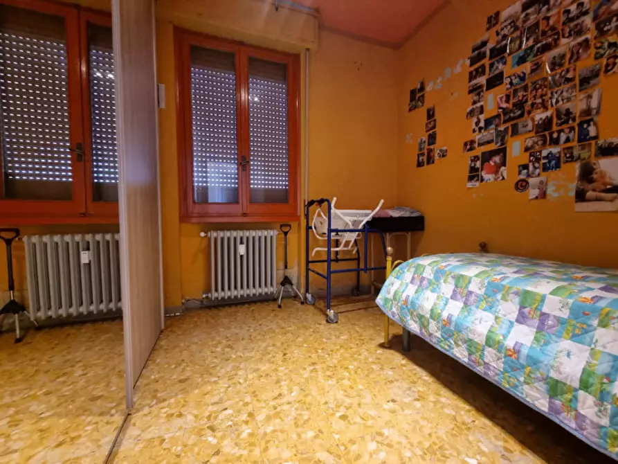 Immagine 10 di Appartamento in vendita  in VIA DONI a Firenze