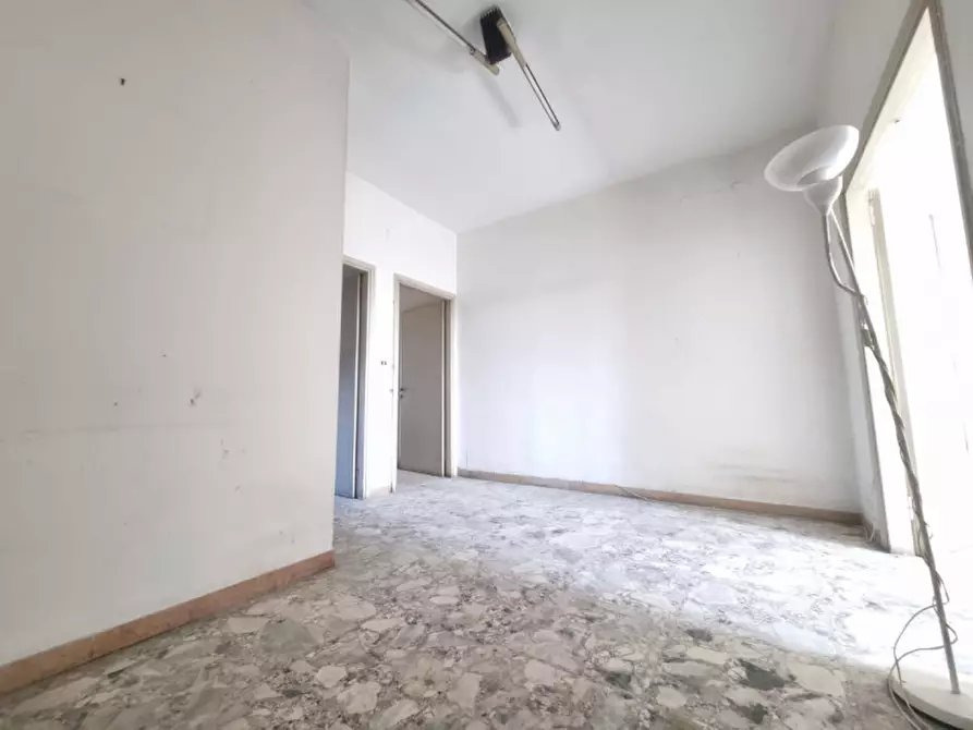 Immagine 11 di Appartamento in vendita  in VIA DONI a Firenze
