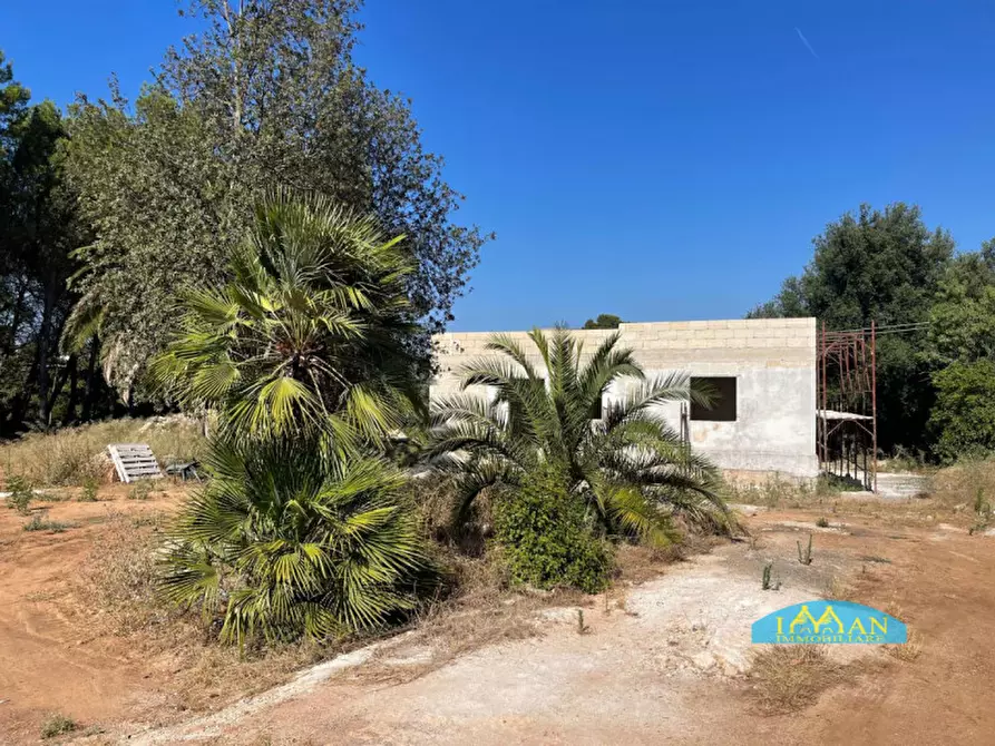 Immagine 28 di Villa in vendita  in Contrada Abate Nicola Grande a Ceglie Messapico