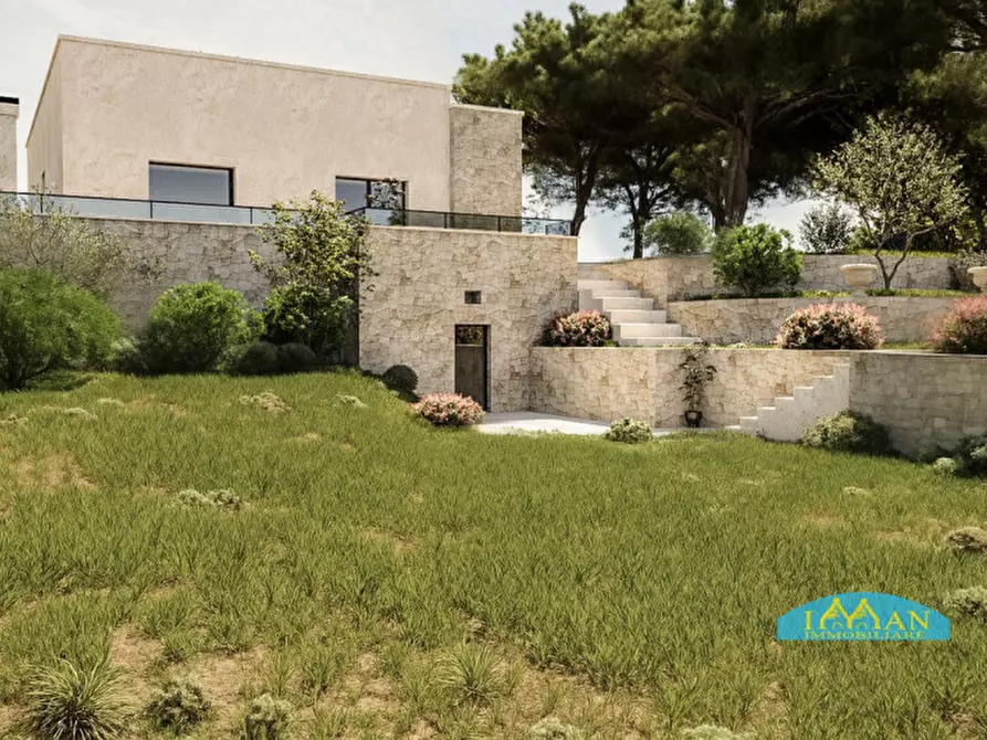 Immagine 46 di Villa in vendita  in Contrada Abate Nicola Grande a Ceglie Messapico