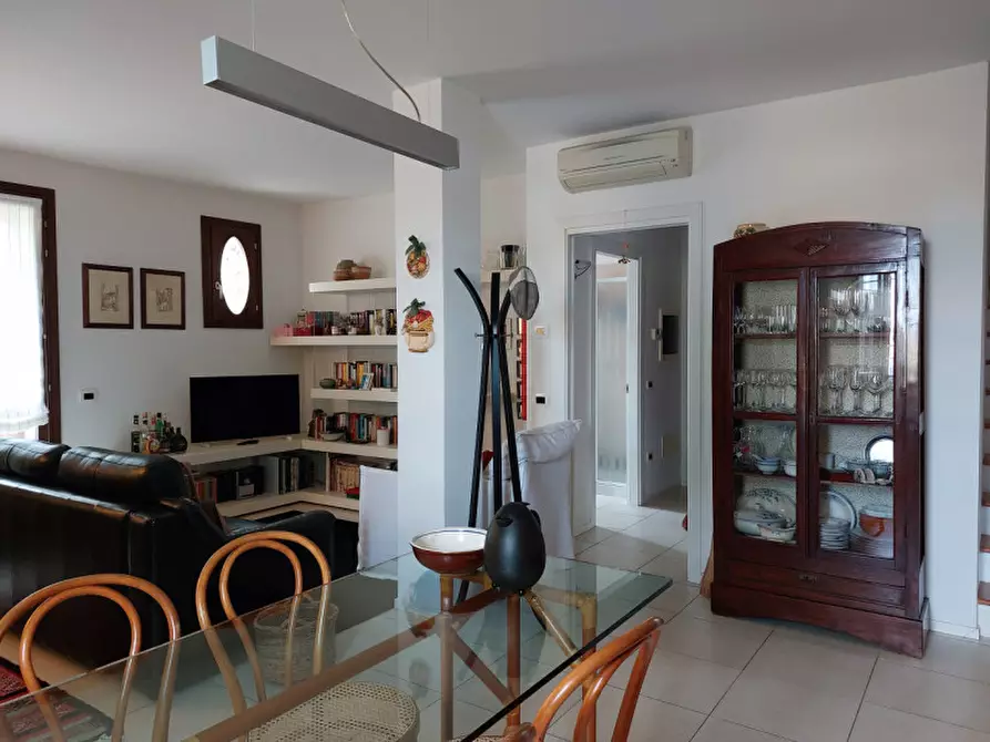 Immagine 5 di Villetta a schiera in vendita  a Masi