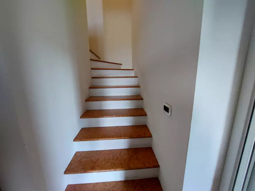 Immagine 10 di Villetta a schiera in vendita  a Masi