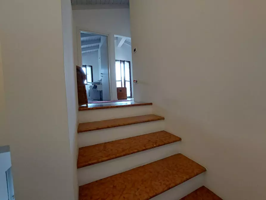 Immagine 11 di Villetta a schiera in vendita  a Masi