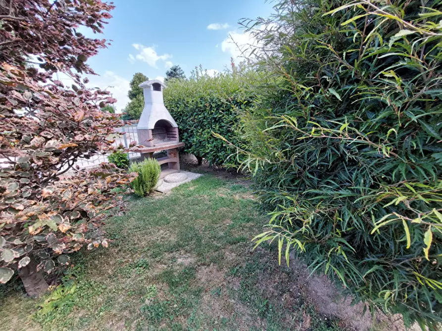 Immagine 27 di Villetta a schiera in vendita  a Masi