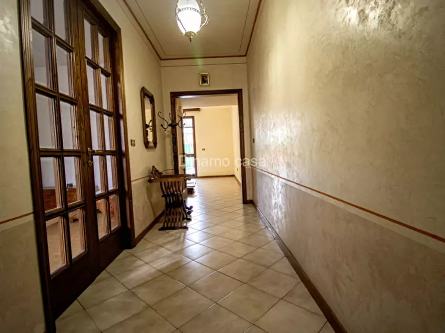 Immagine 1 di Appartamento in vendita  in Via del Molinaccio a Prato