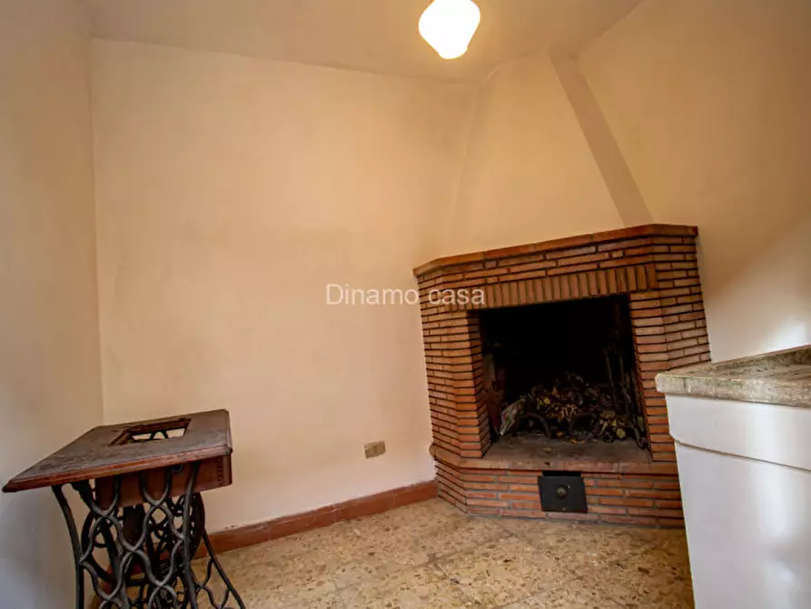 Immagine 10 di Appartamento in vendita  in Via del Molinaccio a Prato