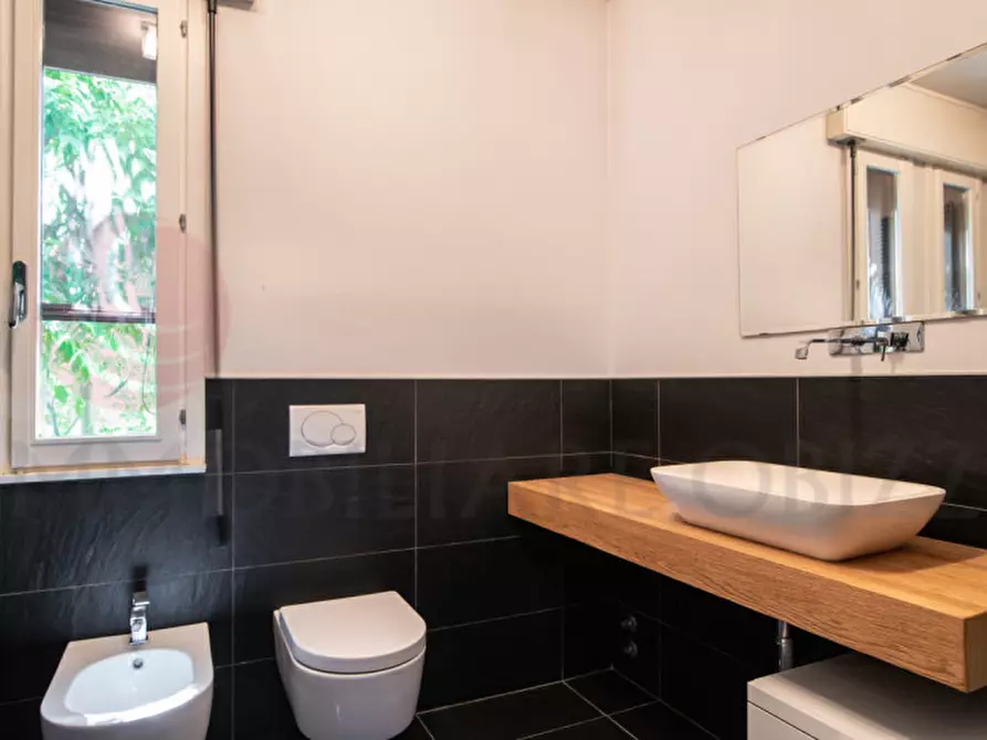 Immagine 8 di Casa bifamiliare in vendita  in Via Vittore Ghislandi a Abano Terme