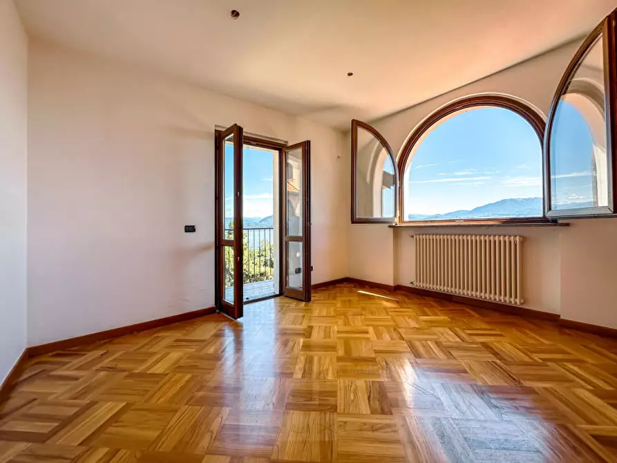 Immagine 11 di Villetta a schiera in vendita  in Via per Magognino 31/b a Belgirate