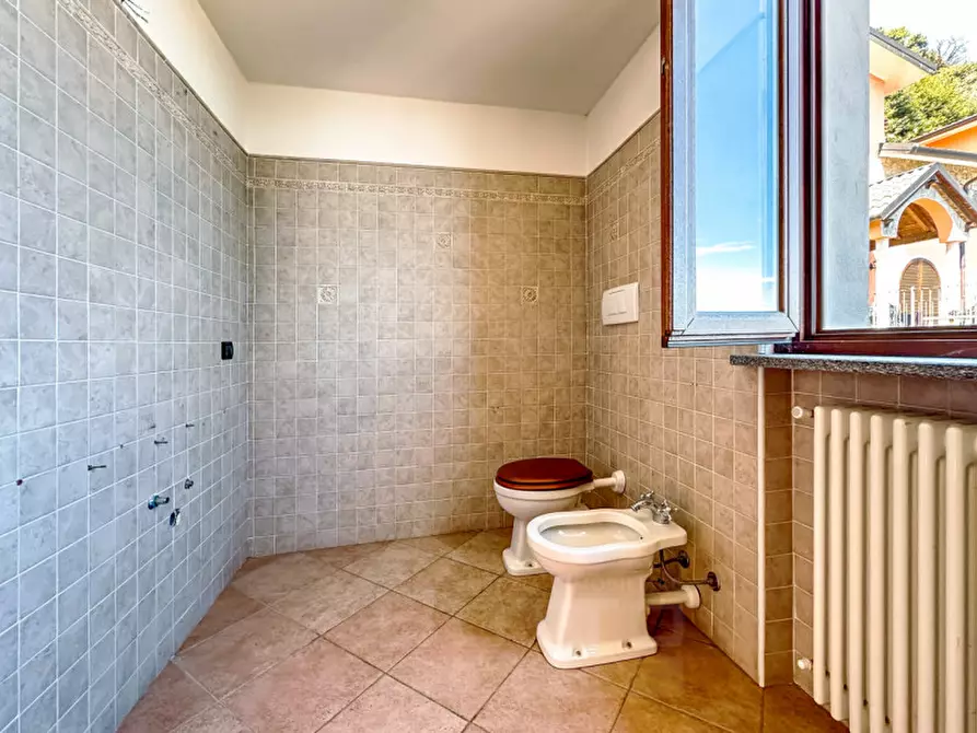 Immagine 17 di Villetta a schiera in vendita  in Via per Magognino 31/b a Belgirate