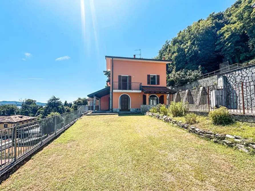 Immagine 29 di Villetta a schiera in vendita  in Via per Magognino 31/b a Belgirate