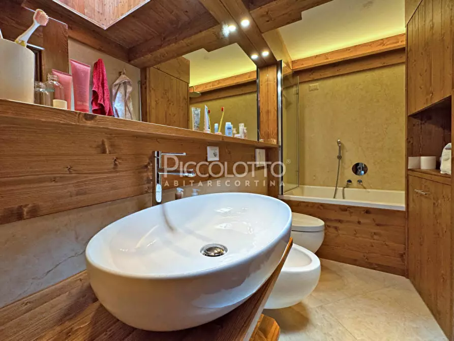 Immagine 14 di Appartamento in affitto  in Località Coiana a Cortina D'ampezzo
