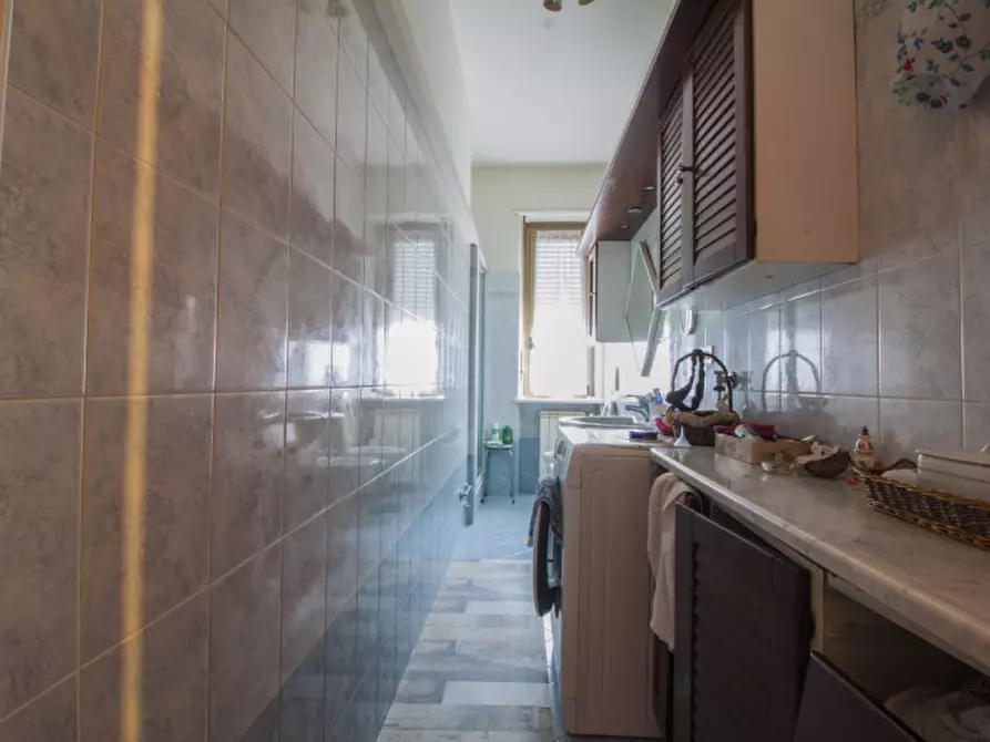 Immagine 8 di Appartamento in vendita  in Via Nizza 369 a Torino