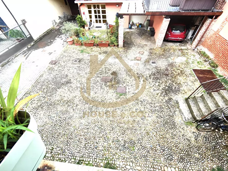 Immagine 14 di Appartamento in vendita  in Via Montebello 84 a Cassolnovo