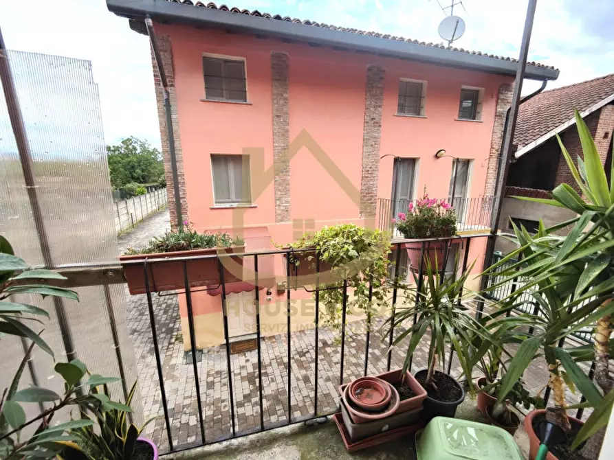 Immagine 16 di Appartamento in vendita  in Via Montebello 84 a Cassolnovo