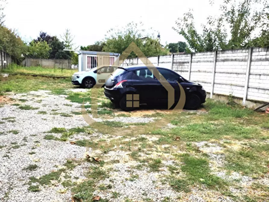 Immagine 17 di Appartamento in vendita  in Via Montebello 84 a Cassolnovo