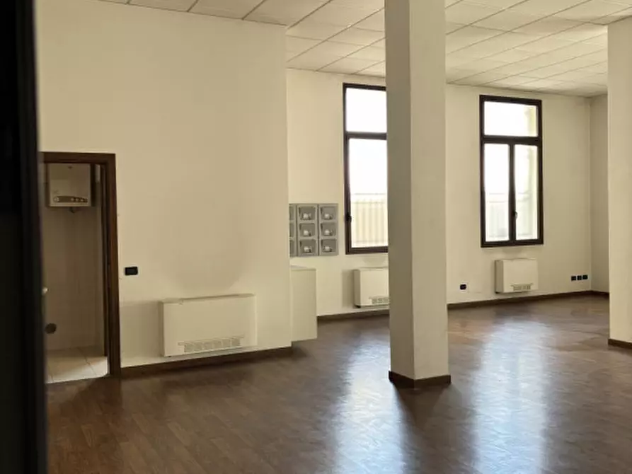 Immagine 14 di Ufficio in affitto  in Piazza Alcide De Gasperi a Padova