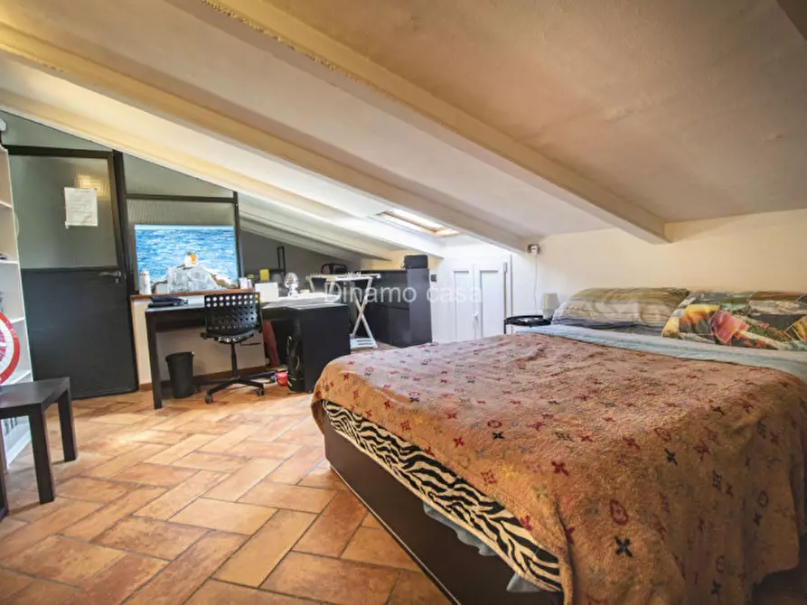 Immagine 8 di Casa indipendente in vendita  in Via Andrea Guazzalotri a Prato