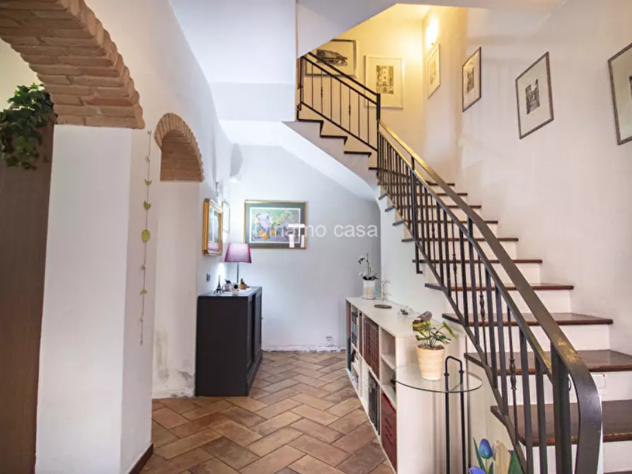 Immagine 11 di Casa indipendente in vendita  in Via Andrea Guazzalotri a Prato