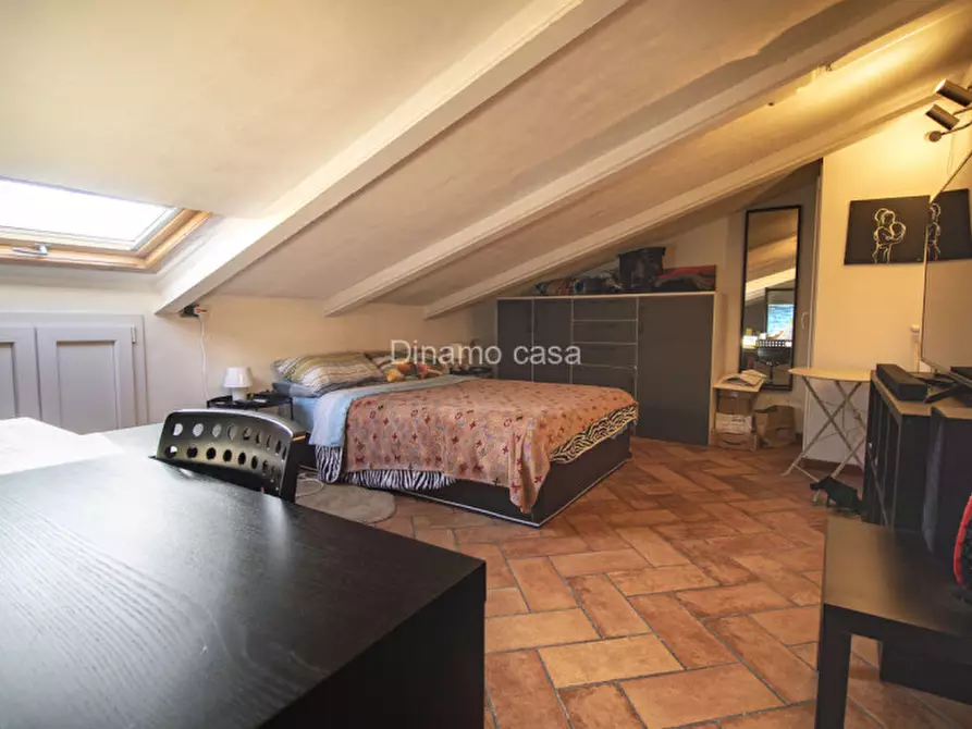 Immagine 12 di Casa indipendente in vendita  in Via Andrea Guazzalotri a Prato